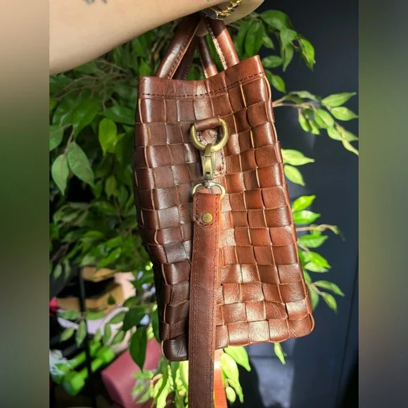 Woven Leather Tote Bag - Brown - Picture 6 of 10